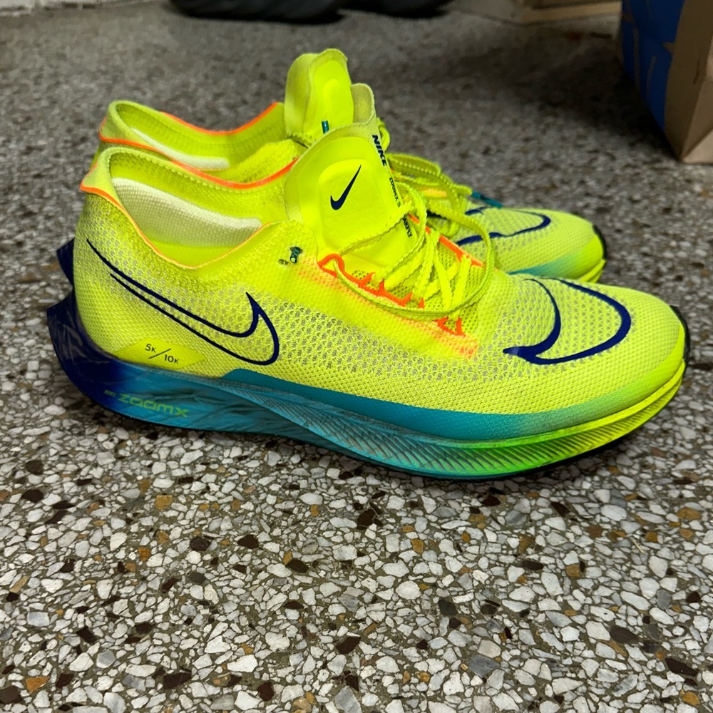 Nike Zoomx Streakfly